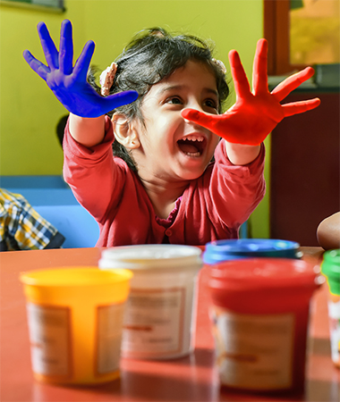 painting and art activities day care paschim vihar