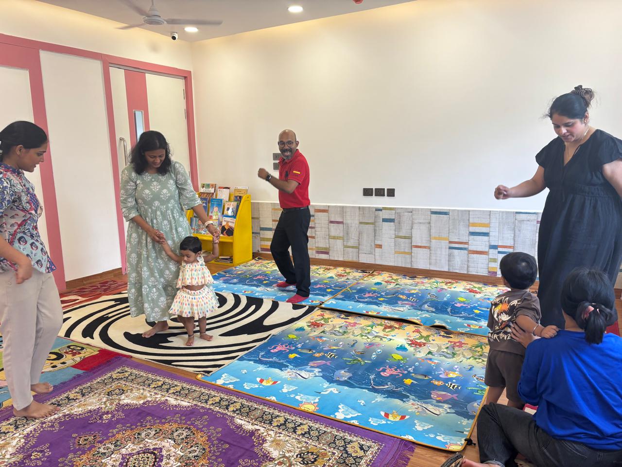 A Morning of Joy, Connection and Discovery: The 1st Mother Toddler Session with Manu Manuael